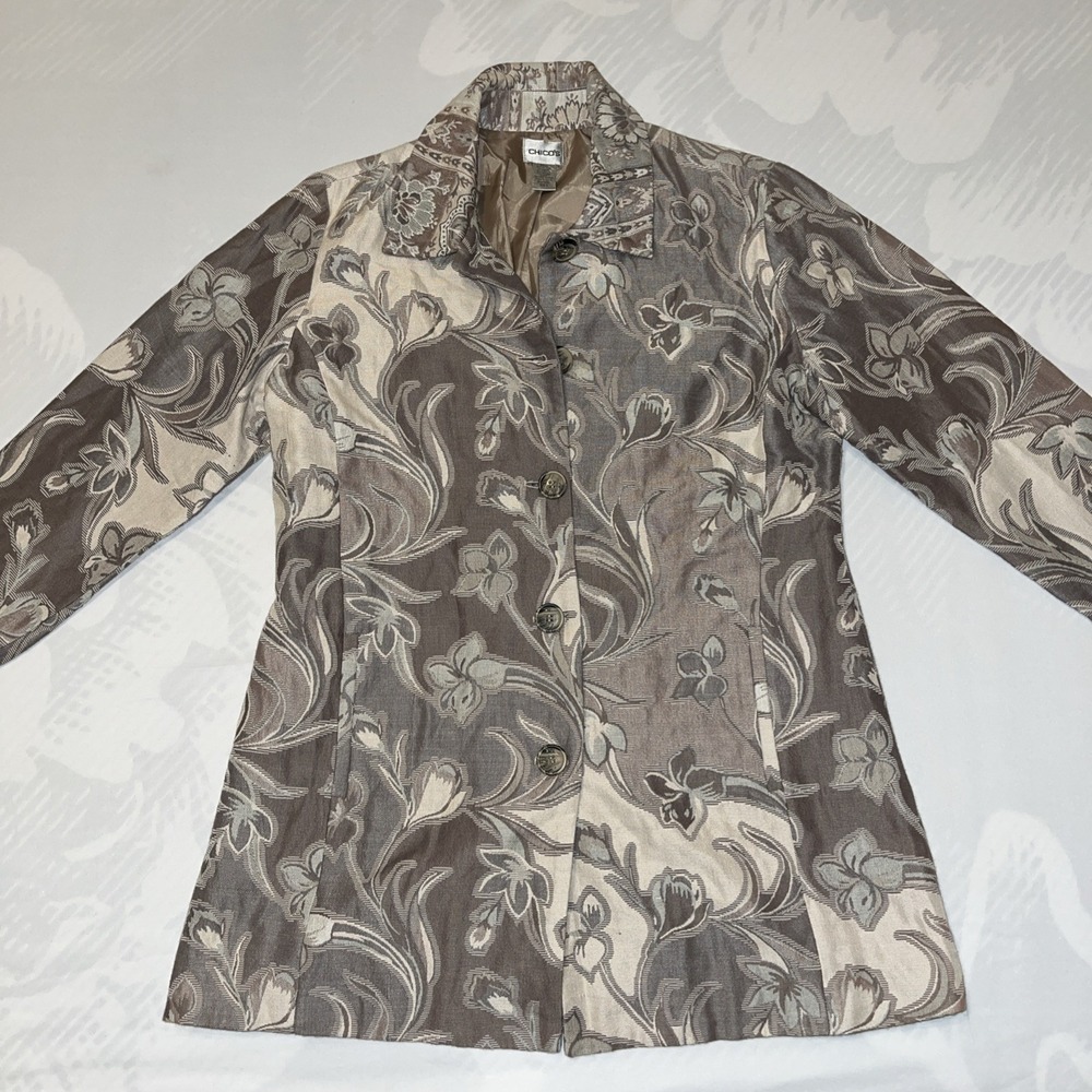 Chico's Gray Floral Brocade Jacket Womens 2 Beige Button Front Cottagecore